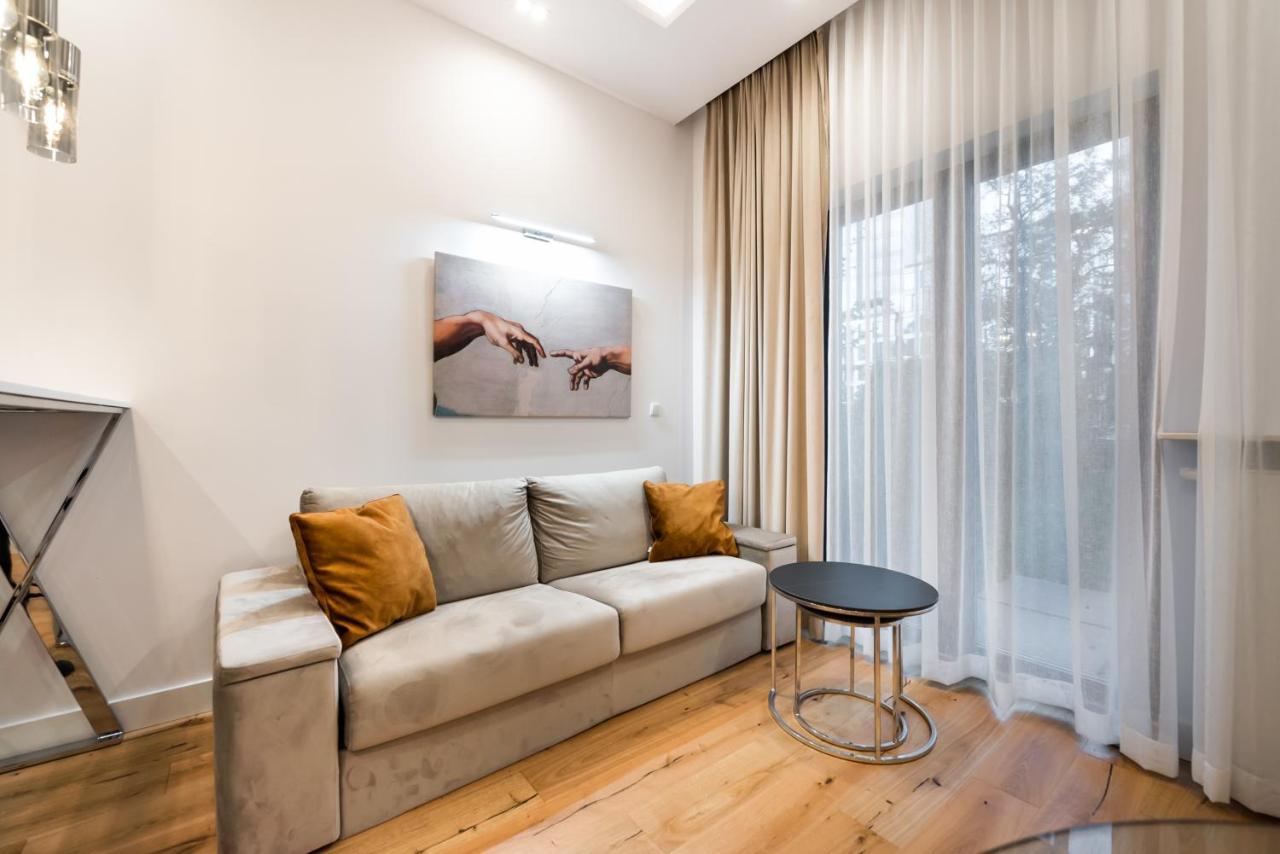 Zlota Sophisticated Apartment Warsaw Exterior photo